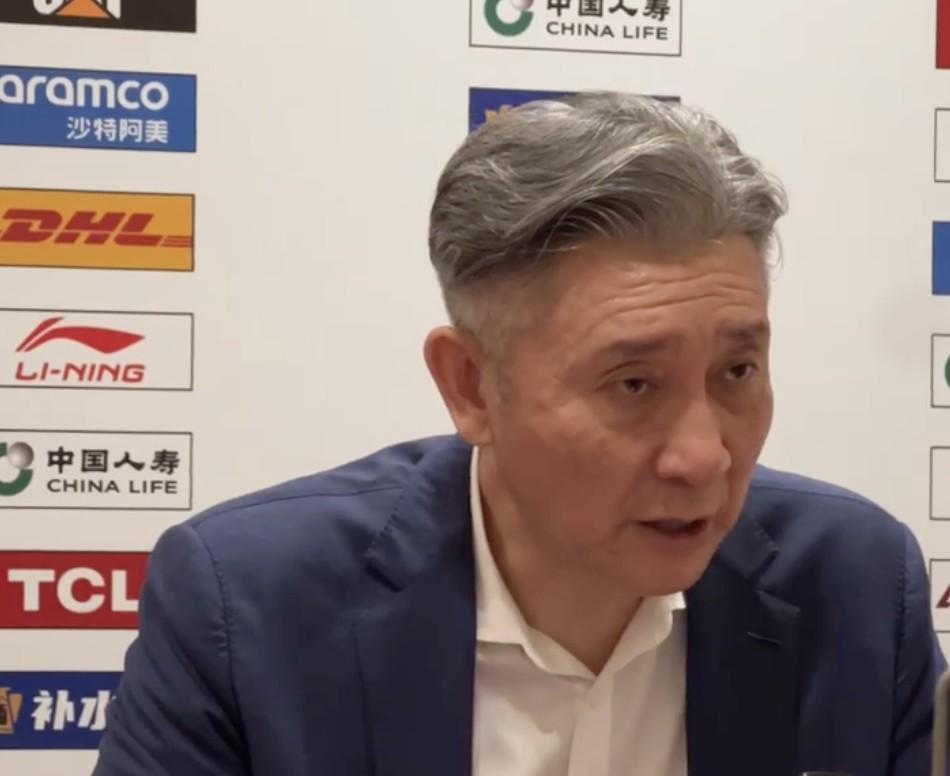 竞技宝赛事-终结上海9连胜，郑永刚：球队现在非常团结，贺希宁堪称劳模