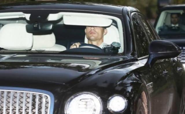 1666345764037094978.png U.png