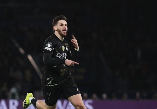 自库蒂尼奥以来,KK7是首位欧冠淘汰赛替补造3球的球员