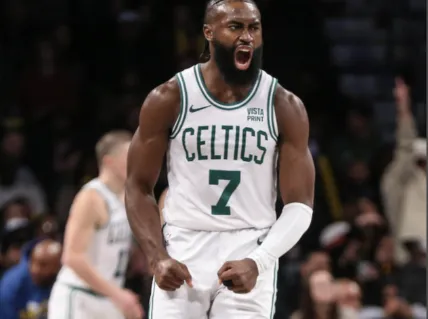 竞技宝CSGO-队史第16位!杰伦-布朗职业生涯首次单赛季得分突破2000分